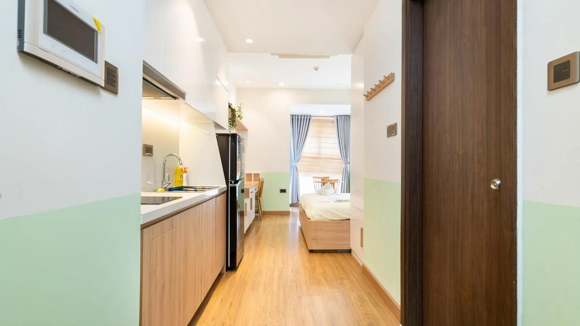 Saigon Royal - Morden Studio - River View - Hana Apart 17 Ho Chi Minh City Apartment