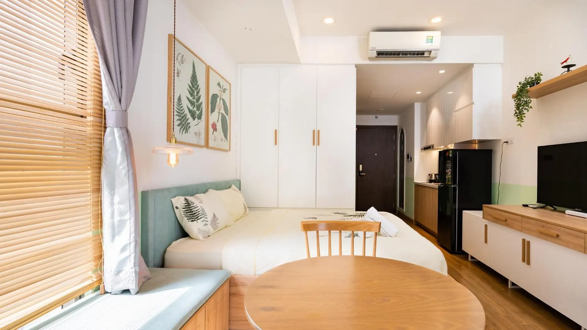 Saigon Royal - Morden Studio - River View - Hana Apart 17 Ho Chi Minh City