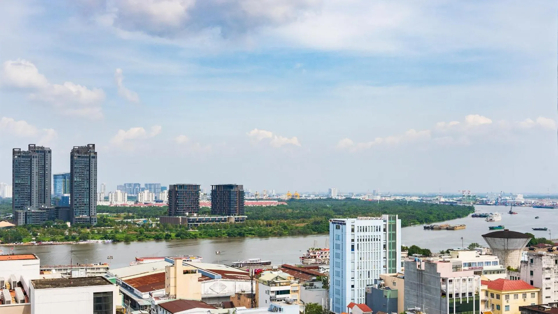 Saigon Royal - Morden Studio - River View - Hana Apart 17 Ho Chi Minh City Apartment